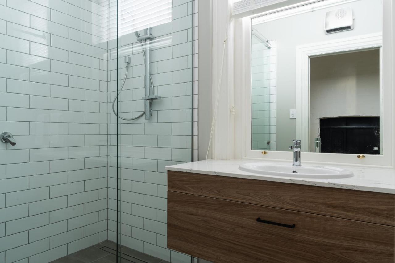 Luxury Apartment On Stuart Дьюндин Экстерьер фото